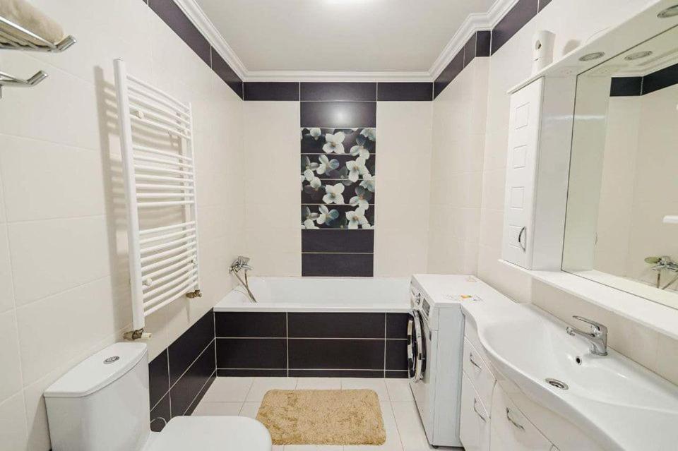 Cathedral Park And Pedestrian Zone Ultracentral Cozy Apartment In Chisinau Luaran gambar